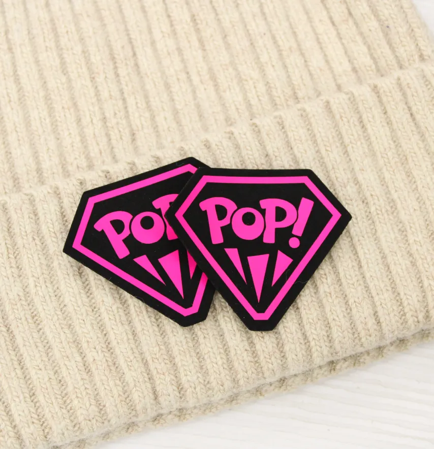 Нашивка "Pop it" алмаз 50*60 мм чорного кольору з рожевим малюнком-1