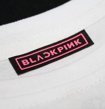 Бирка жаккардовая "Blackpink" 50*12 мм черного цвета с розовым лого