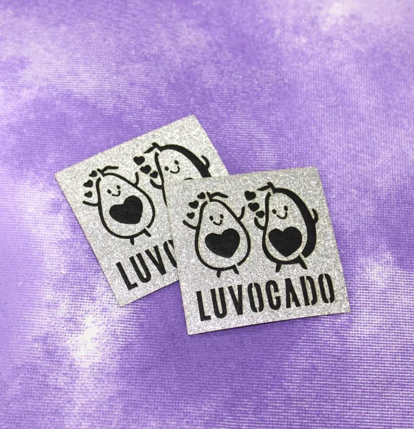 Нашивка з глітеру "Luvocado" 55*55 мм срібного кольору-1