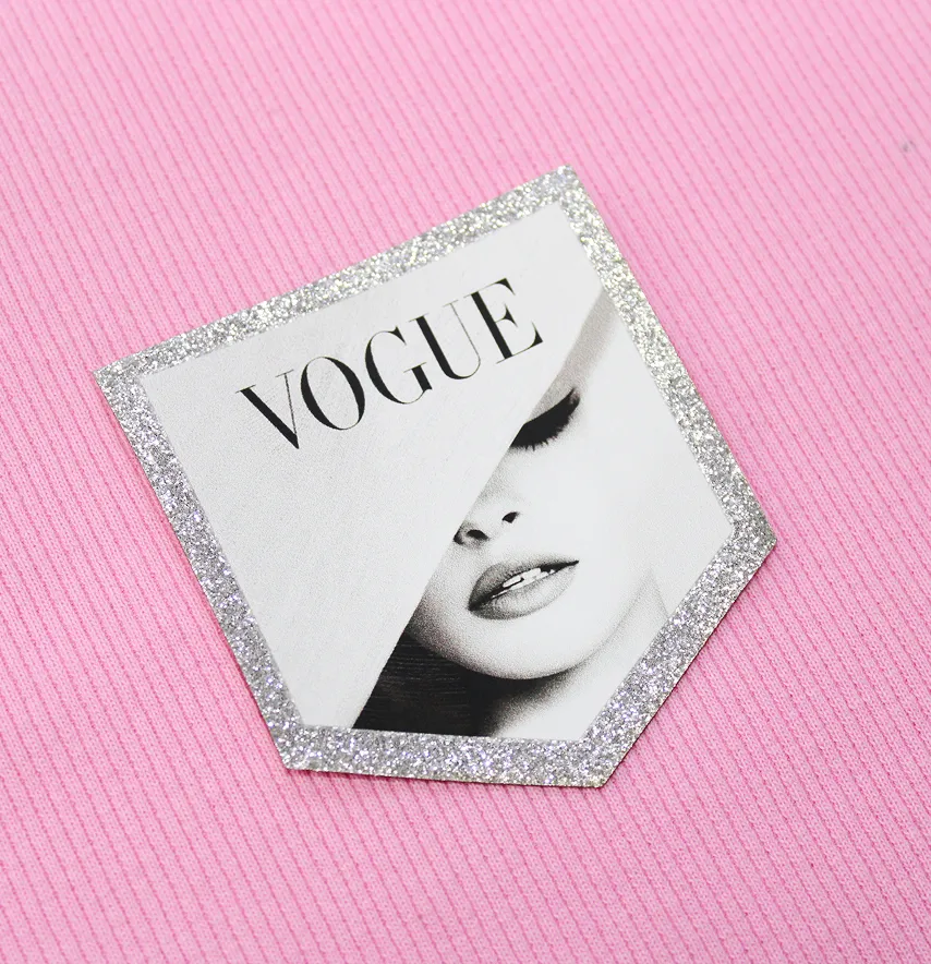 Нашивка из глитера "Vogue" 67*75 мм белого цвета