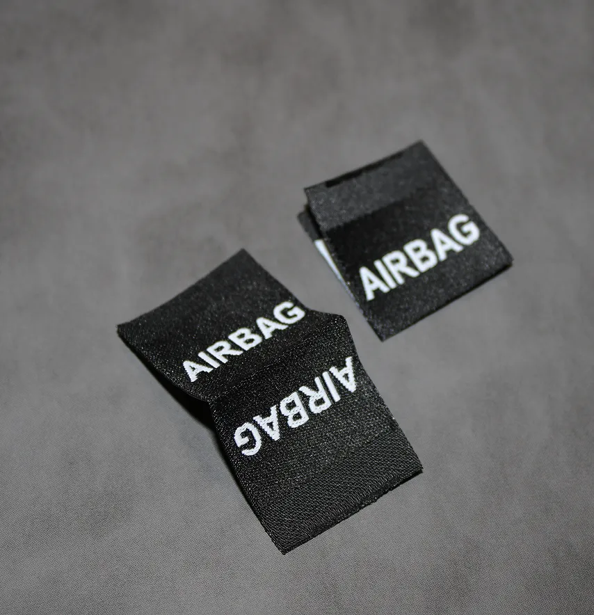 Бирка жакардова "Airbag" 50*40 мм чорного кольору -2