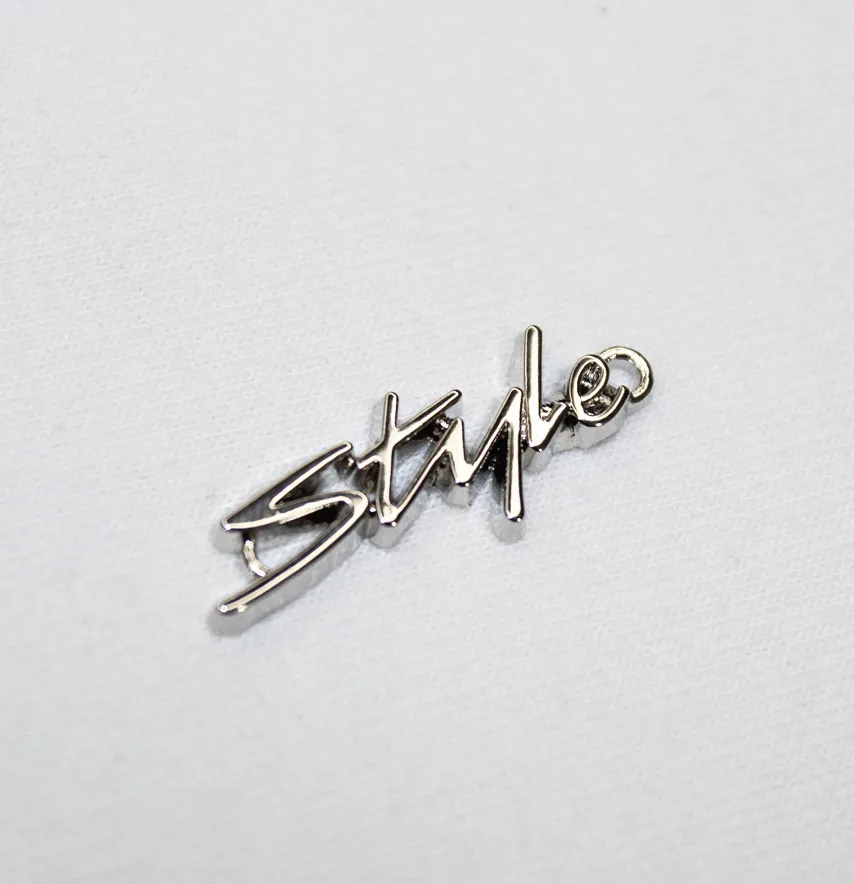 Лейба металлическая "Style" длина 28*8 мм серебро-0
