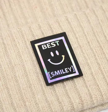 Нашивка "Smiley" 30*40 мм чорного кольору з голограмою