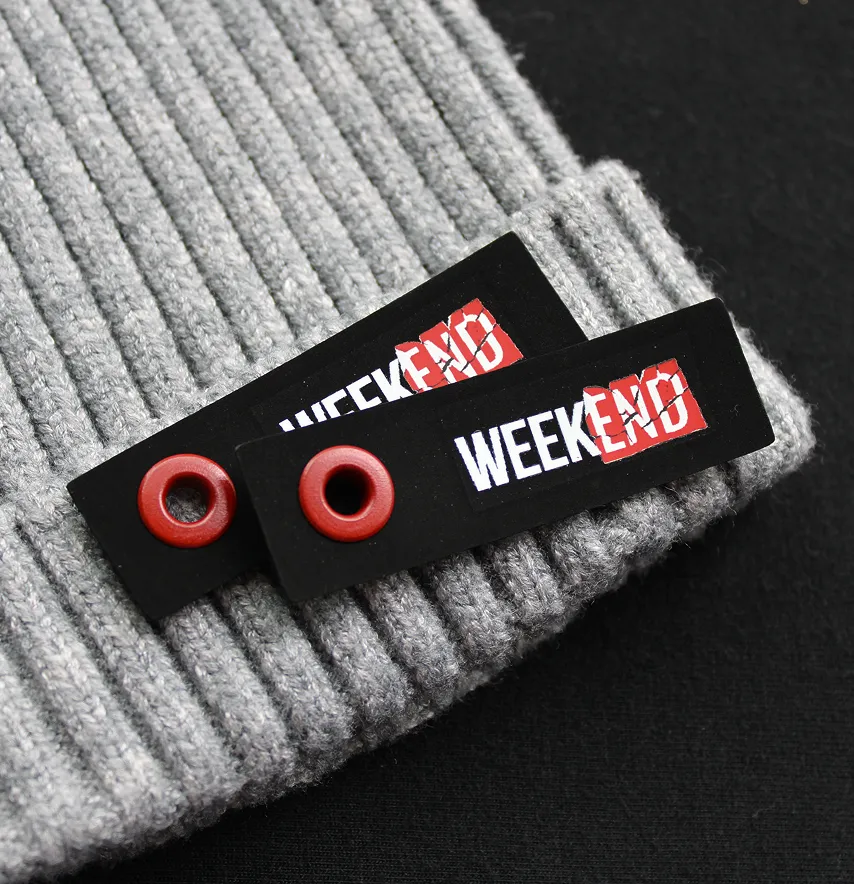 Нашивка "Weekend" 65*20 мм чорного кольору-2