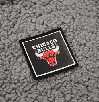 Нашивка "Chicago bulls" 50*50 мм