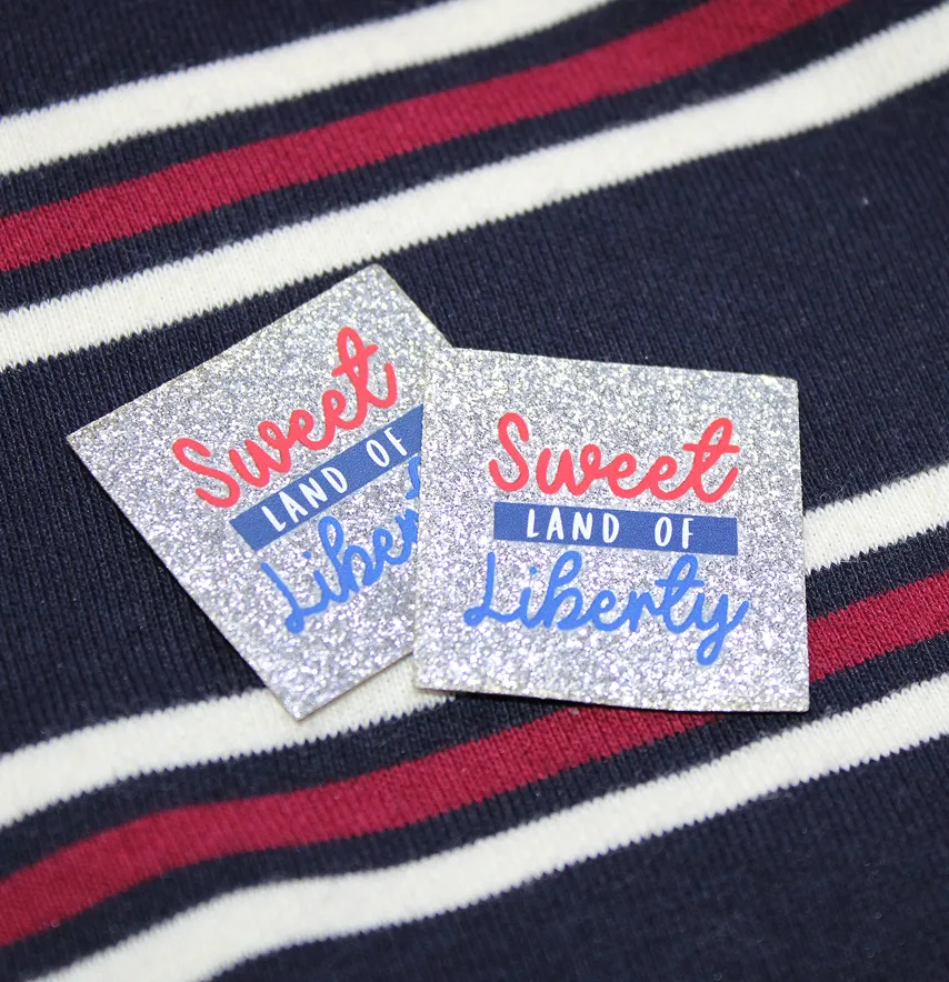 Нашивка из глитера "Sweet liberty" 40*40 мм серебряного цвета-3