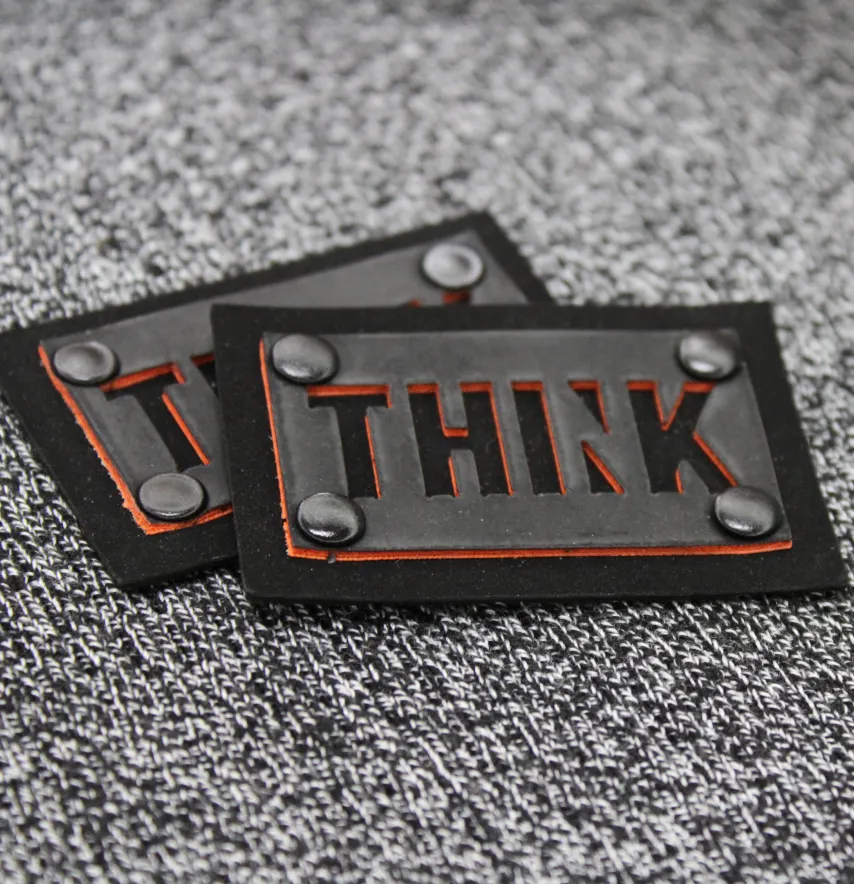 Нашивка "Think" 60*40 мм чорно-помаранчового кольору-2