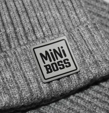 Нашивка "Mini boss" 30*30 мм сірого кольору