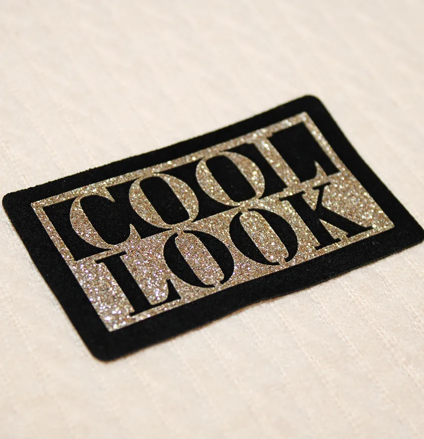 Нашивка з глітеру "Cool look" 75*45 мм золотого кольору-0