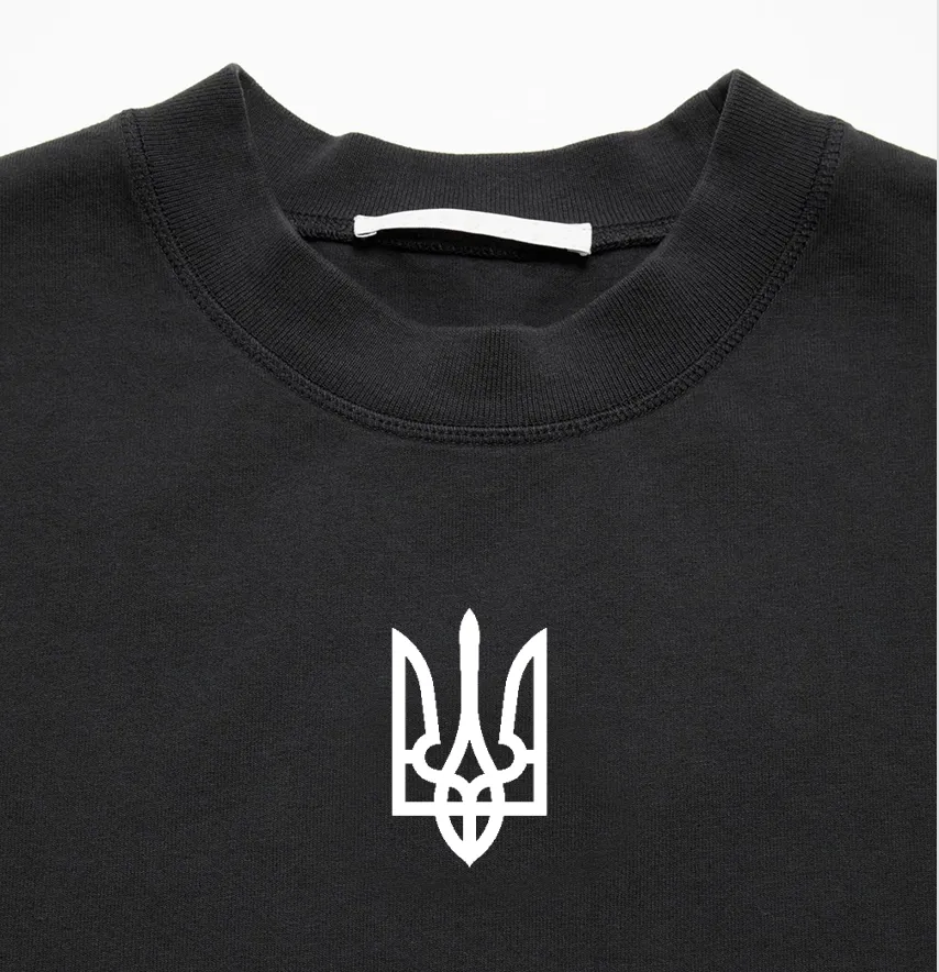 Термонаклейка "Герб Украины" 3*4,5 см белого цвета-0