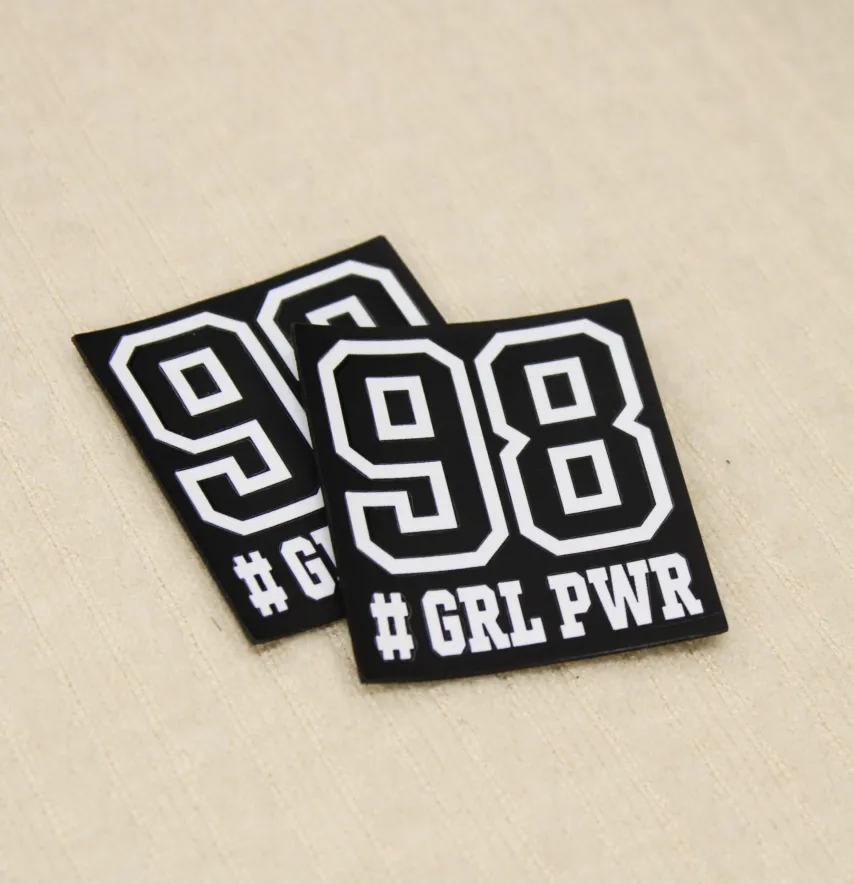 Нашивка "98 Girl Power" 45*50мм черного цвета с белой надписью-1