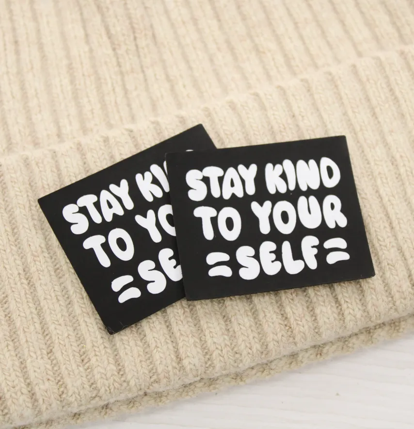 Нашивка "Stay kind to your self" 55*45 мм чорного кольору-1