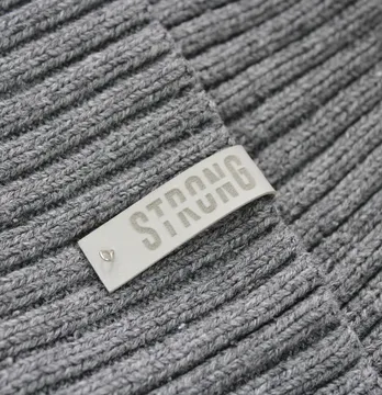Нашивка "Strong" 12*65 мм сірого кольору