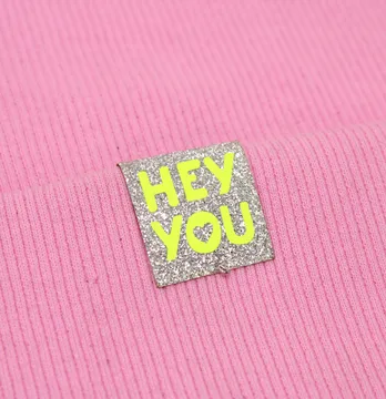 Нашивка из глитера Hey you 25*50 мм серебряного цвета с желтым