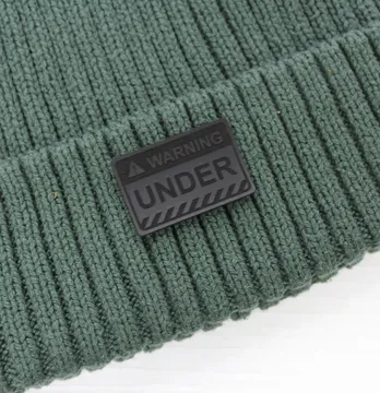 Нашивка "Under" 25*35 мм чорного кольору