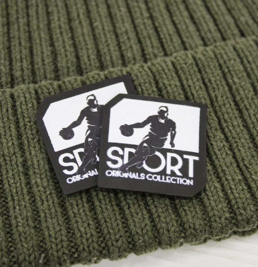 Нашивка "Sport" 35*35 мм черного цвета-1