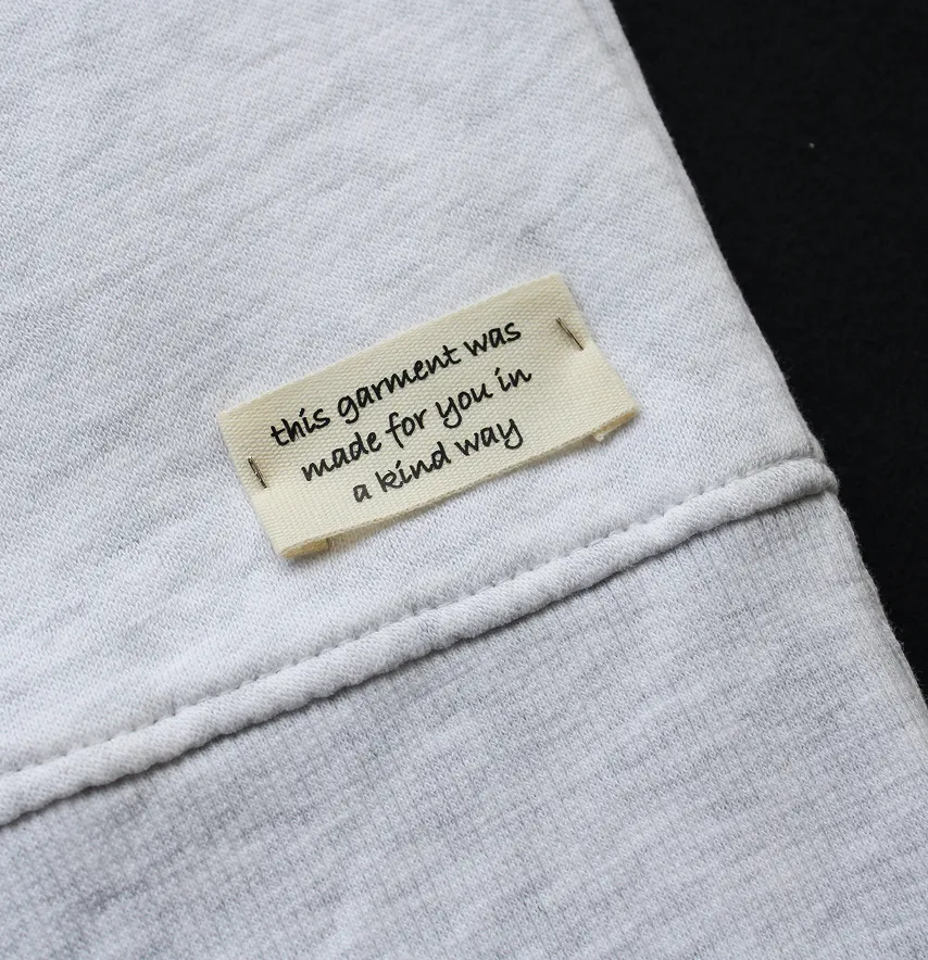 Нашивка хлопковая "This garment was made for you" 45×20 мм.-0