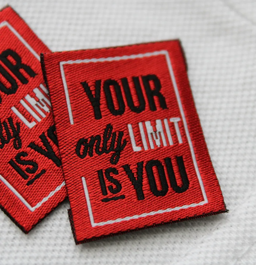 Бирка жакардова "Your limit" 25*30 мм червоного кольору-1