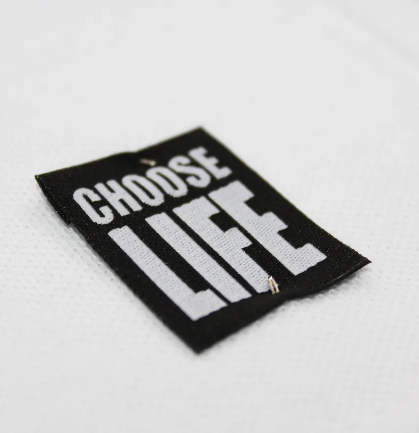Бирка жакардова "Choose life" 25*30 мм чорного кольору з білим лого-2