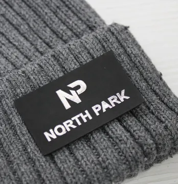 Нашивка "North park" 30*50мм черного цвета
