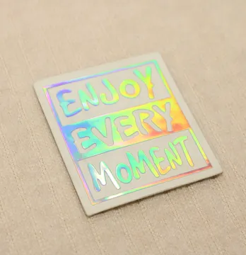 Нашивка "Enjoy every" 45*50мм белого цвета