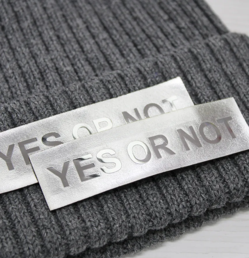 Нашивка "YES OR NOT" 85*25 мм срібного кольору-2