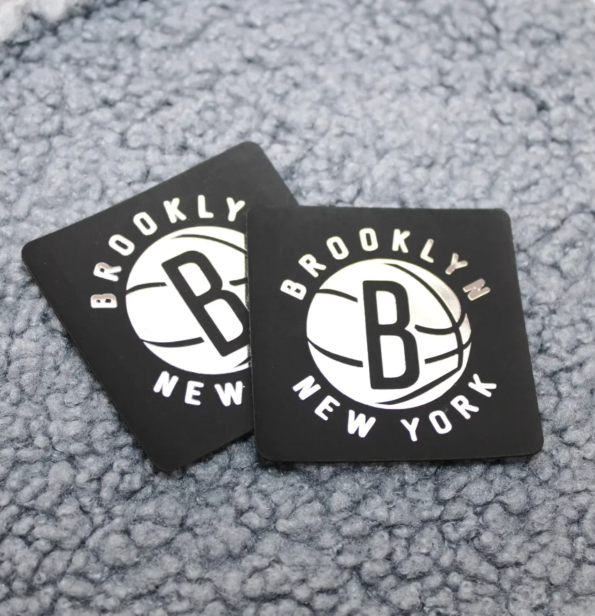 Нашивка "Brooklyn" 60*60мм черного цвета-1