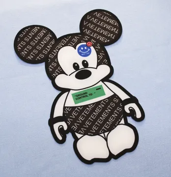 Нашивка тканева фігурна "Mickey" 20*23 см