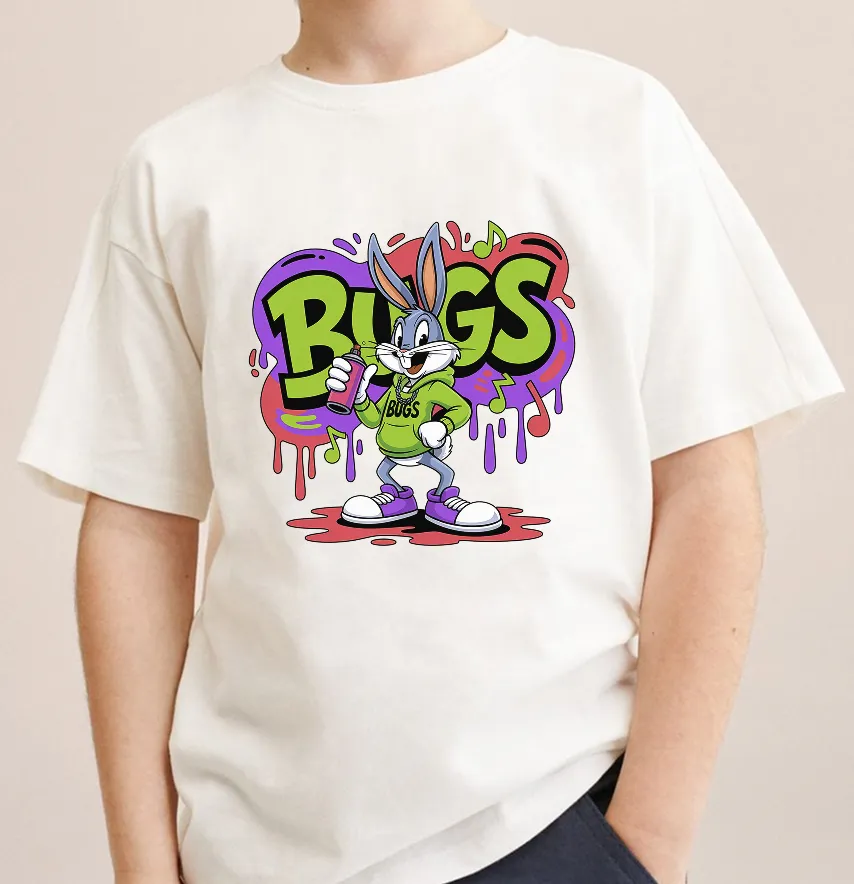 Термонаклейка "Bugs" в зелёном худи 19×19 см-1