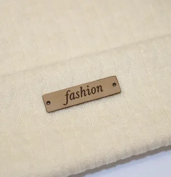 Нашивка "Fashion" 40*10 мм кольору кемл