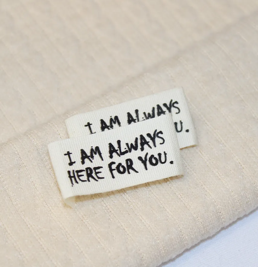 Нашивка из хлопка "I'm always here for you" заутюженные края 60*20 мм-2