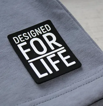 Нашивка "For Life" з об'ємним лого 55*65 мм чорного кольору з білим написом