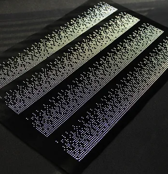 Аппликация со страз "Дождь пиксель" ss6 crystal 43*27,5 см (4шт на листе)