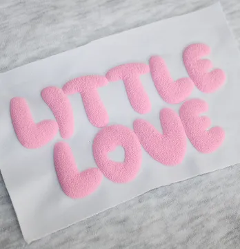 Термоаппликация объемная пуф "Little love" 12*6,5 см розового цвета.