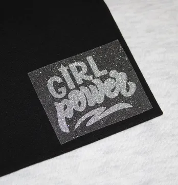 Термоаппликация из глитера "Girl power" 4,8*6 см серебряного цвета