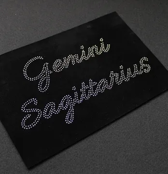 Аппликация из страз «Gemini Sagittarius» ss6 серебро металлик 24×12,5 см.