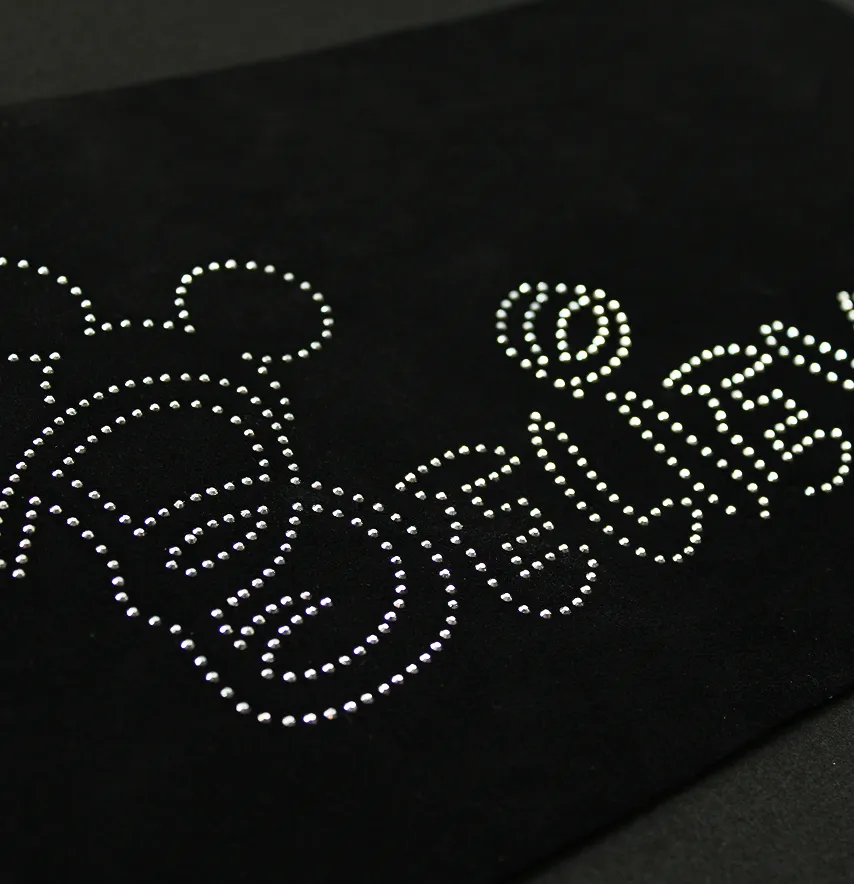 Аппликация со стразами "Believe" SS6 серебро металлик 22×11,5 см (2 шт. на листе)-1