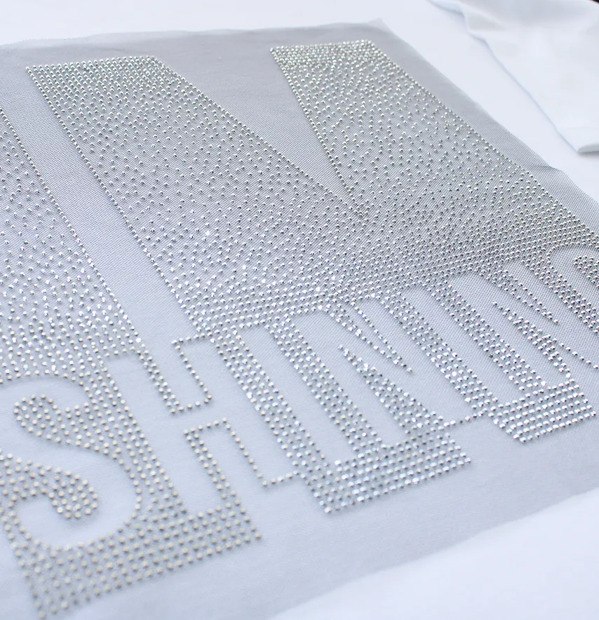Аплікація зі страз "I`m shining" ss6 cсрібло металік на чорному фатині 33*33 см-3