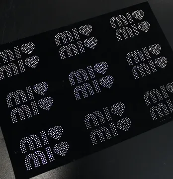 Аплікація зі страз "MiMi" ss6 срібло металік 5,5*8 см (9шт на лист)